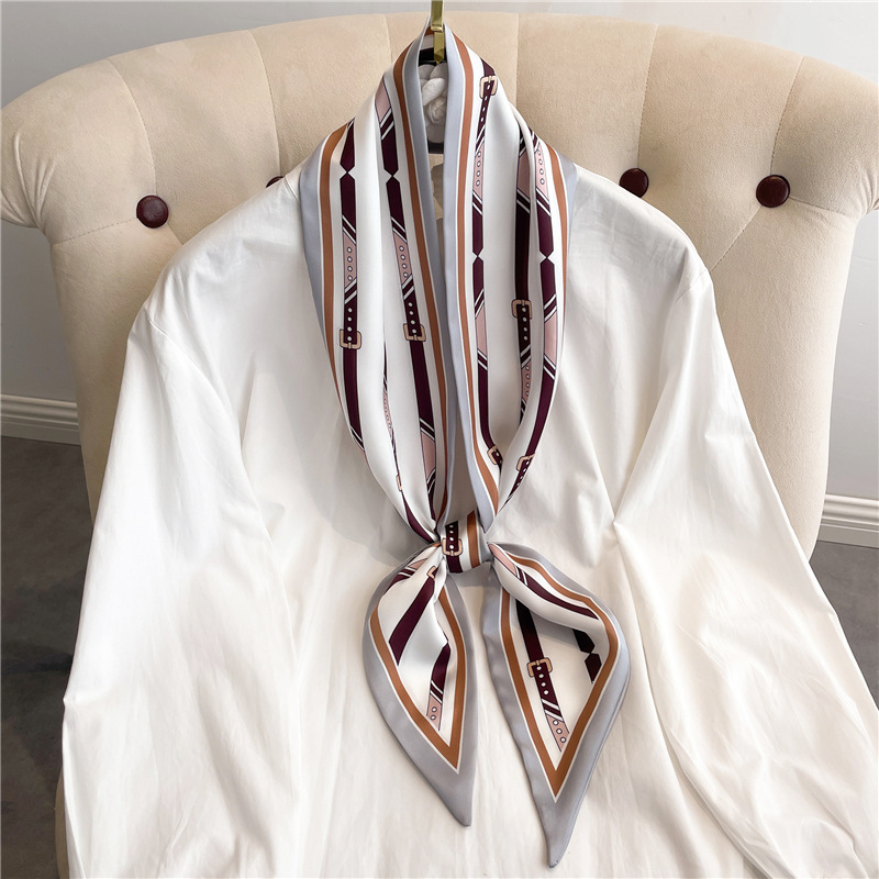 Sciarpa Lunga in Seta Stampata - Women Fashion Necktie recensione e prezzo